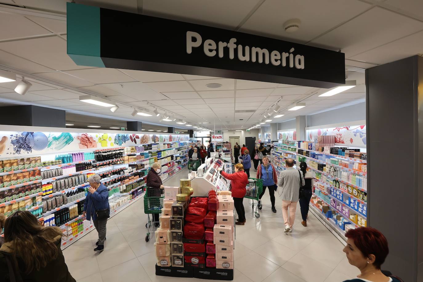 Los dos nuevos supermercados de Mercadona en Córdoba, en imágenes