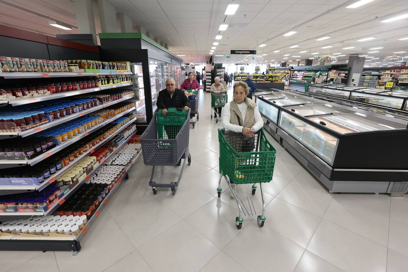 Los dos nuevos supermercados de Mercadona en Córdoba, en imágenes