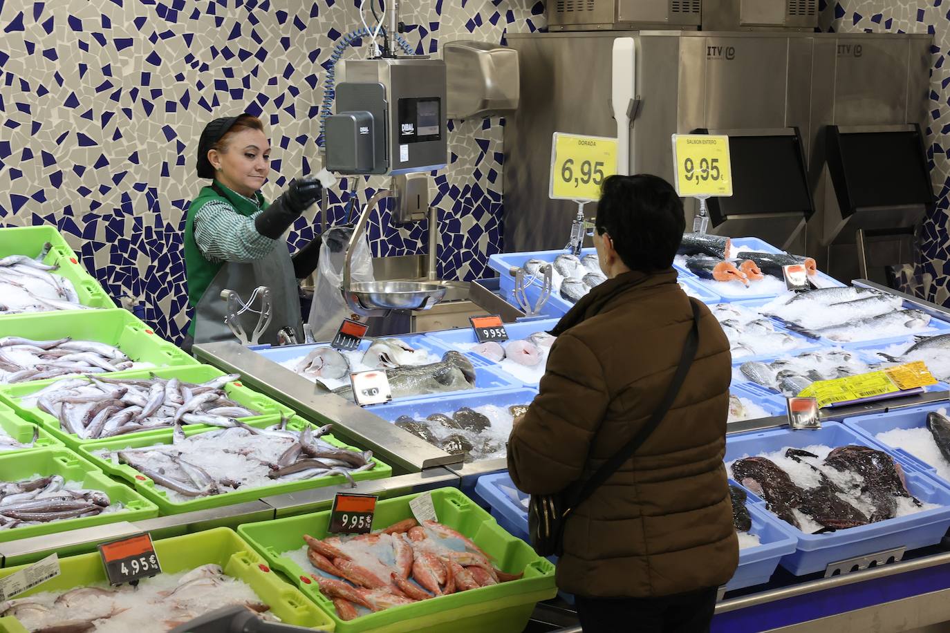 Los dos nuevos supermercados de Mercadona en Córdoba, en imágenes