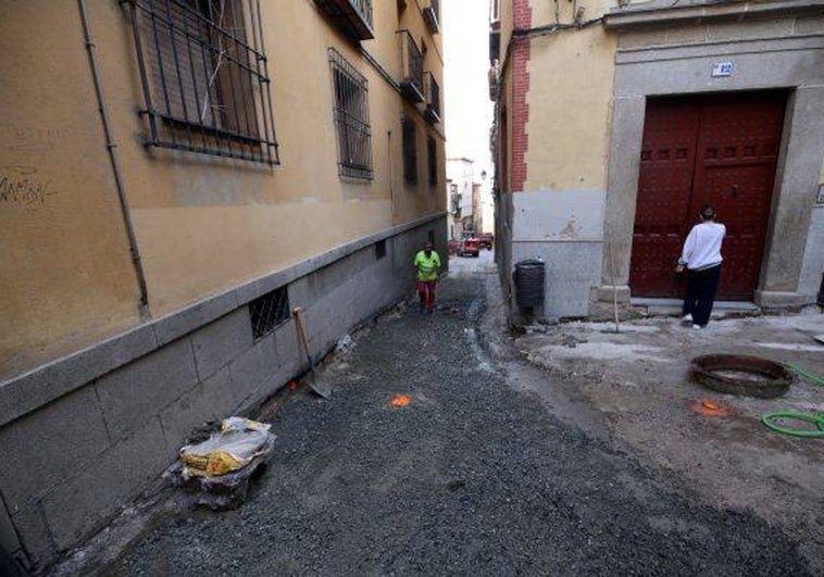 La piedra blanca de la Mezquita del Cristo de la Luz volverá a colocarse tras las obras