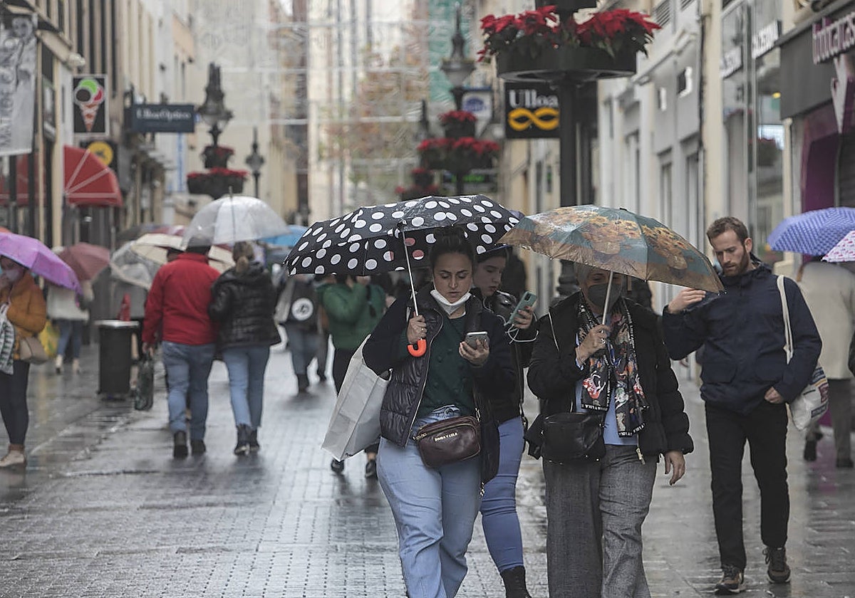 La probabilidad de lluvias sobrevuela el puente de diciembre