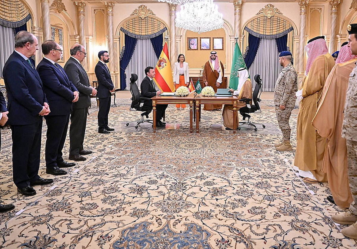 Firma del memorándum, el miércoles en Riad