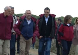 Pedro Sánchez visita Doñana para 'vender' el plan de inversiones del Gobierno con el parque