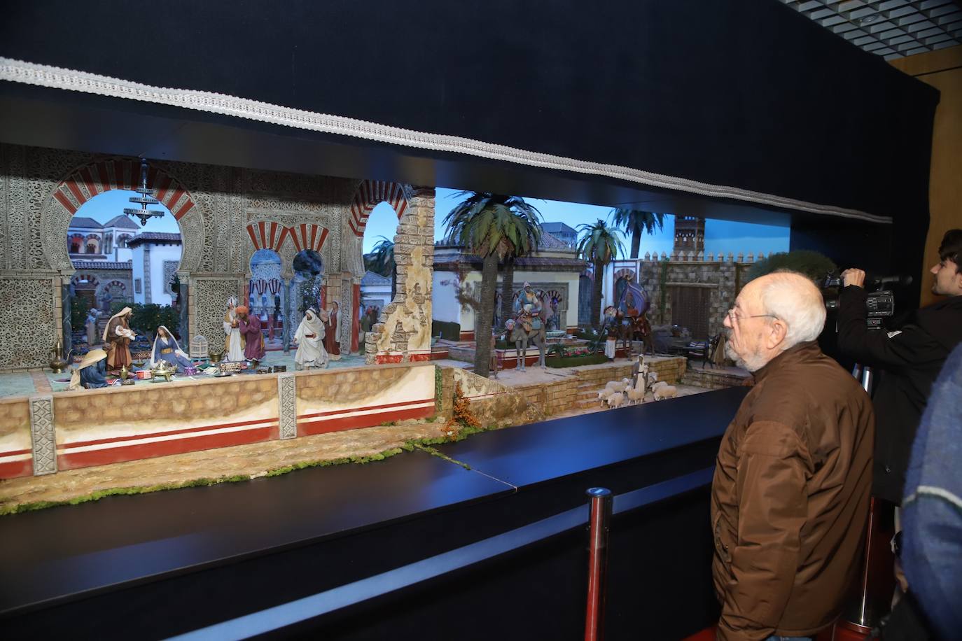 El Belén inspirado en Medina Azahara de la Fundación Cajasol en Córdoba, en imágenes