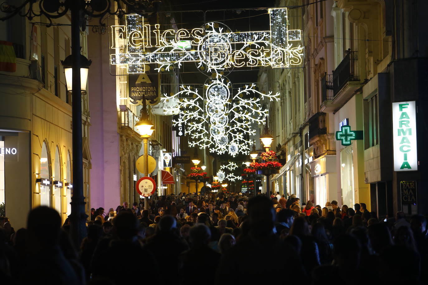 Las mejores imágenes del alumbrado de Navidad en las calles de Córdoba