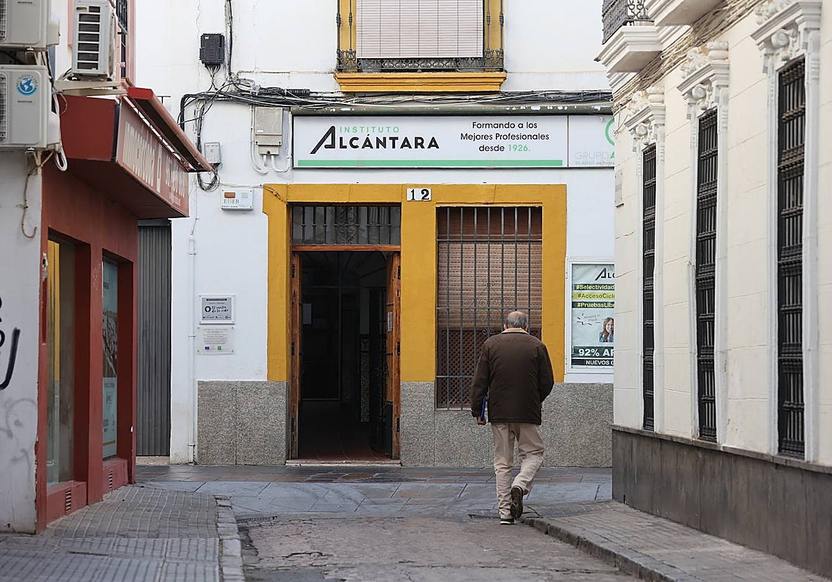 Sede actual del Instituto Alcántara, en la calle Conde de Torres Cabrera, esta semana