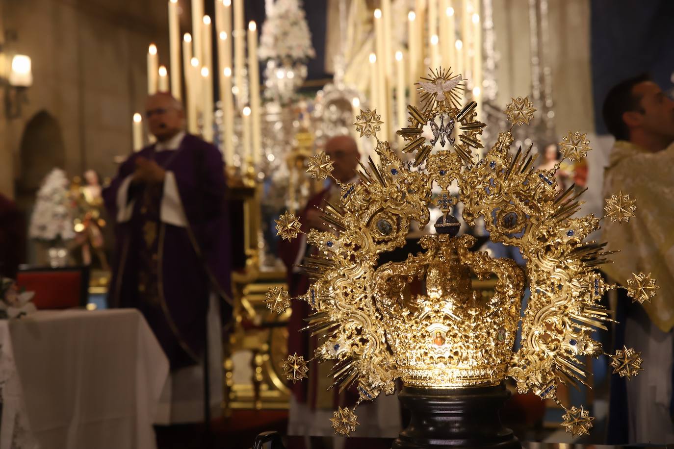 La solemne imposición de la nueva corona de la Virgen de la Alegría de Córdoba, en imágenes
