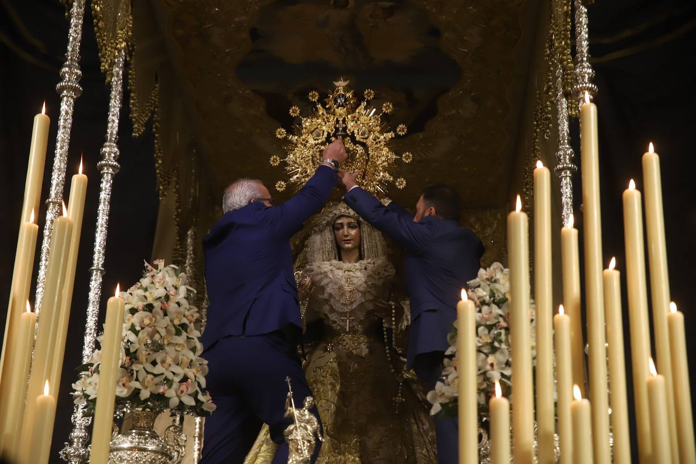 La solemne imposición de la nueva corona de la Virgen de la Alegría de Córdoba, en imágenes