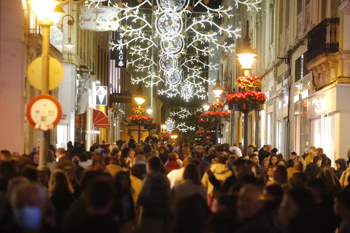 El ambiente del primer día del puente de diciembre en Córdoba, en imágenes