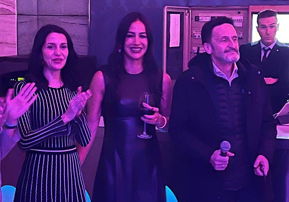 Arrimadas, Villacís y Bal en la cena de Navidad de Cs