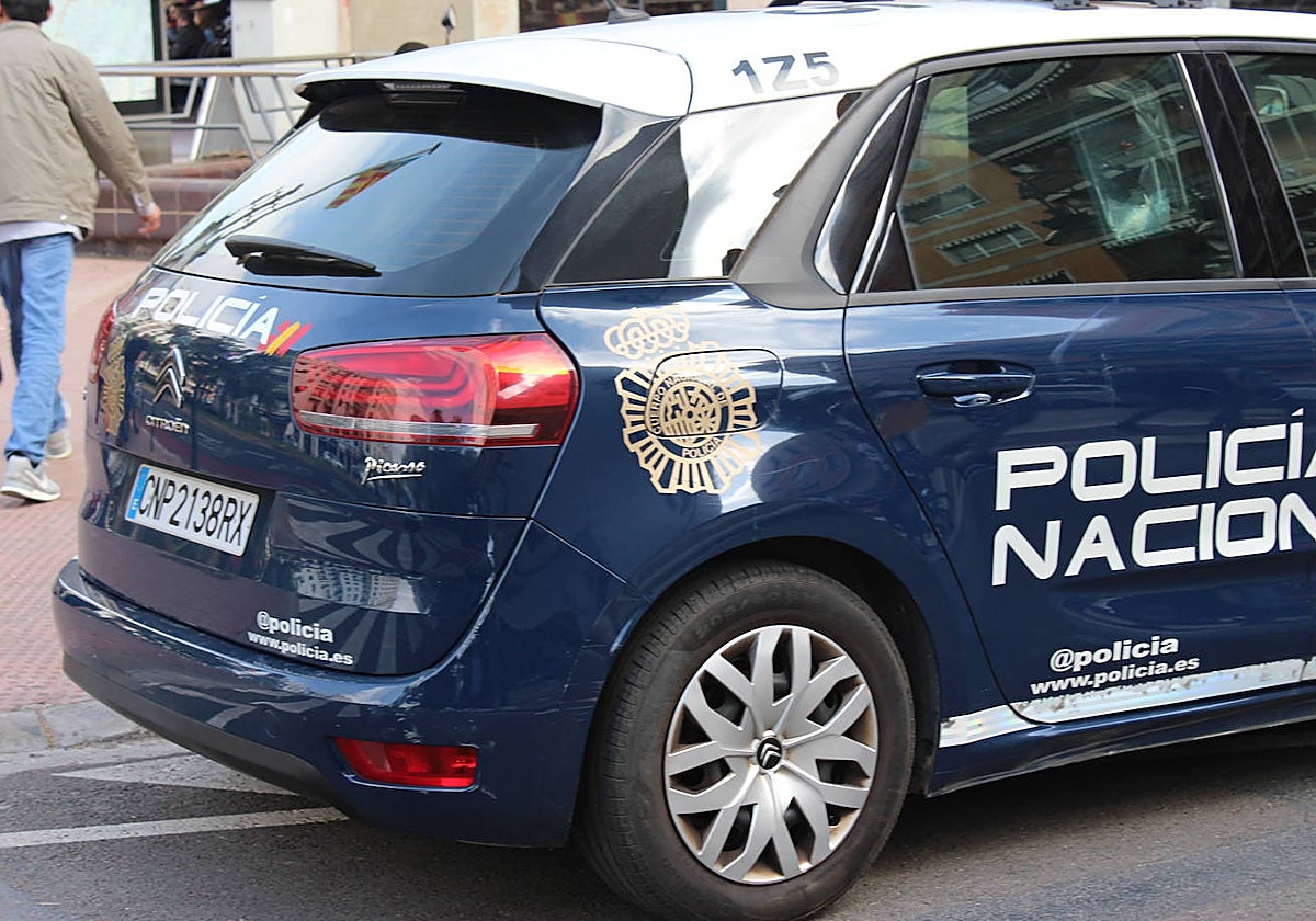 Una mujer le arranca un trozo de oreja de un mordisco a una compañera de piso en Valencia