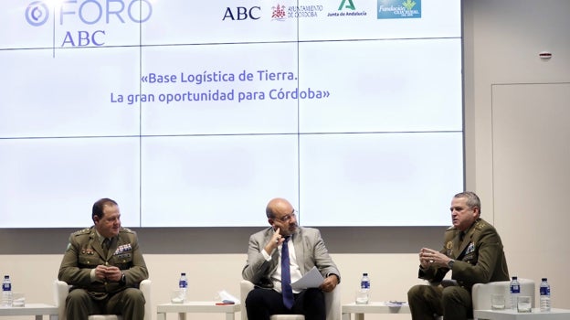 Foro de ABC sobre la Base Logística de Córdoba