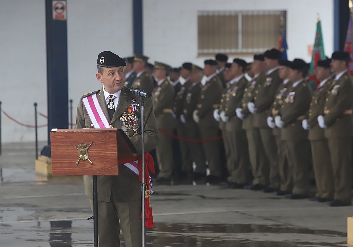En imágenes, el solemne desfile militar de la BRI X de Córdoba por la Inmaculada