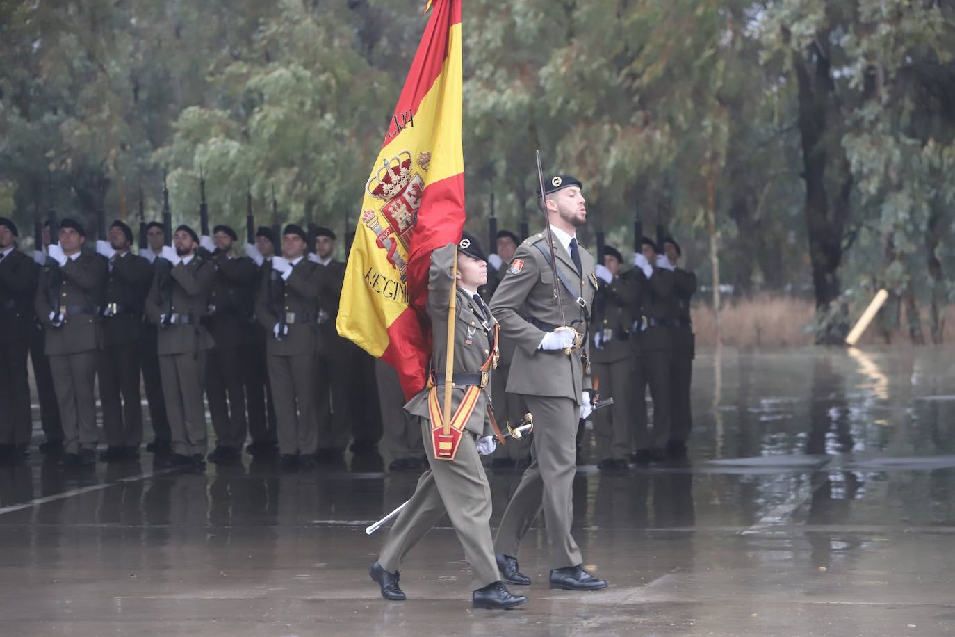 En imágenes, el solemne desfile militar de la BRI X de Córdoba por la Inmaculada
