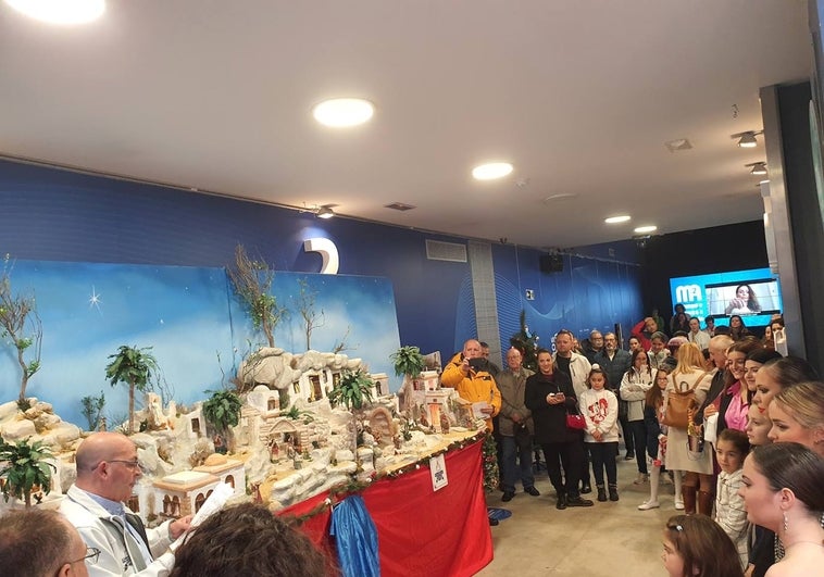 El Museo de Aguas de Alicante acoge el tradicional belén de la Foguera Pont la Vilavella