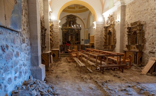 Estado actual del templo, una vez retirado el suelo carcomido