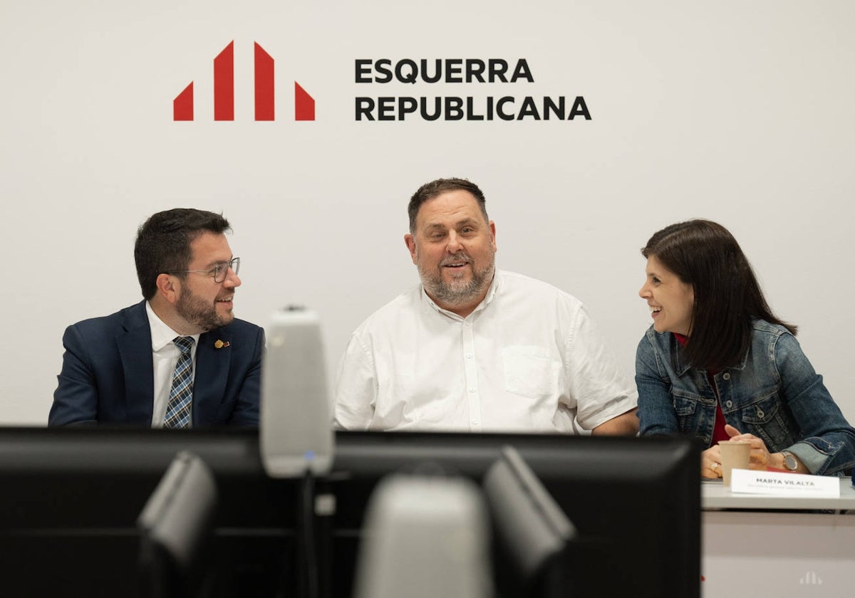 ERC fija las bases para otro referéndum de independencia: apoyo del 55% y una participación del 50%
