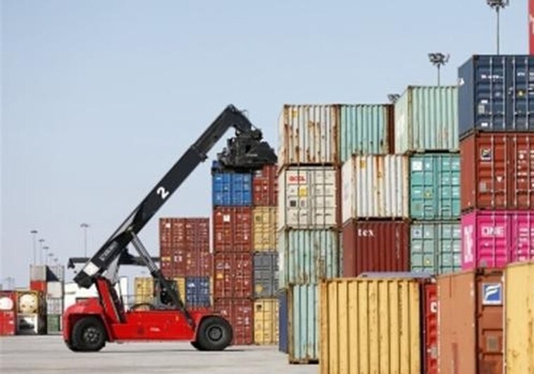 Se mantiene el ritmo de las exportaciones en el 13,7%, que llega en octubre a los 8.500 millones de euros