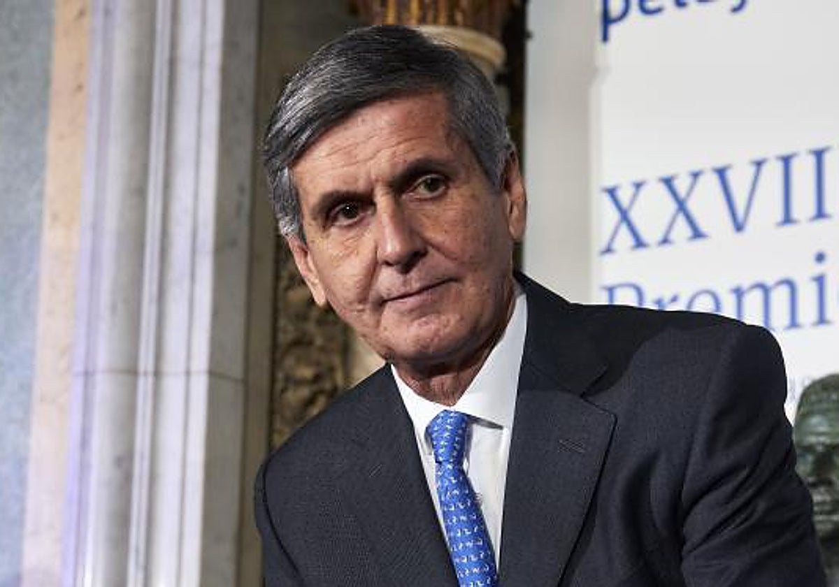 La amenaza del sector progresista de no votar propició la suspensión del Pleno del Constitucional