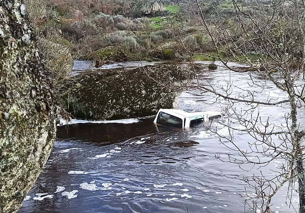Hallan el cuerpo sin vida del agente medioambiental de 55 años desaparecido en la noche del martes en la zona de Villarino de los Aires (Salamanca)