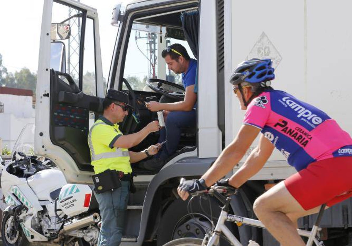 Adjudicados los proyectos de los carriles bici a Villarrubia y desde Córdoba a Valchillón