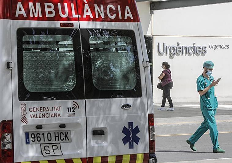 La Generalitat rectifica y equipara la formación al valenciano para la consolidación de plazas de Sanidad