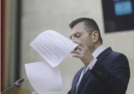Debate del Presupuesto en el Parlamento de Andalucía: «Vaya follón me habéis montado»