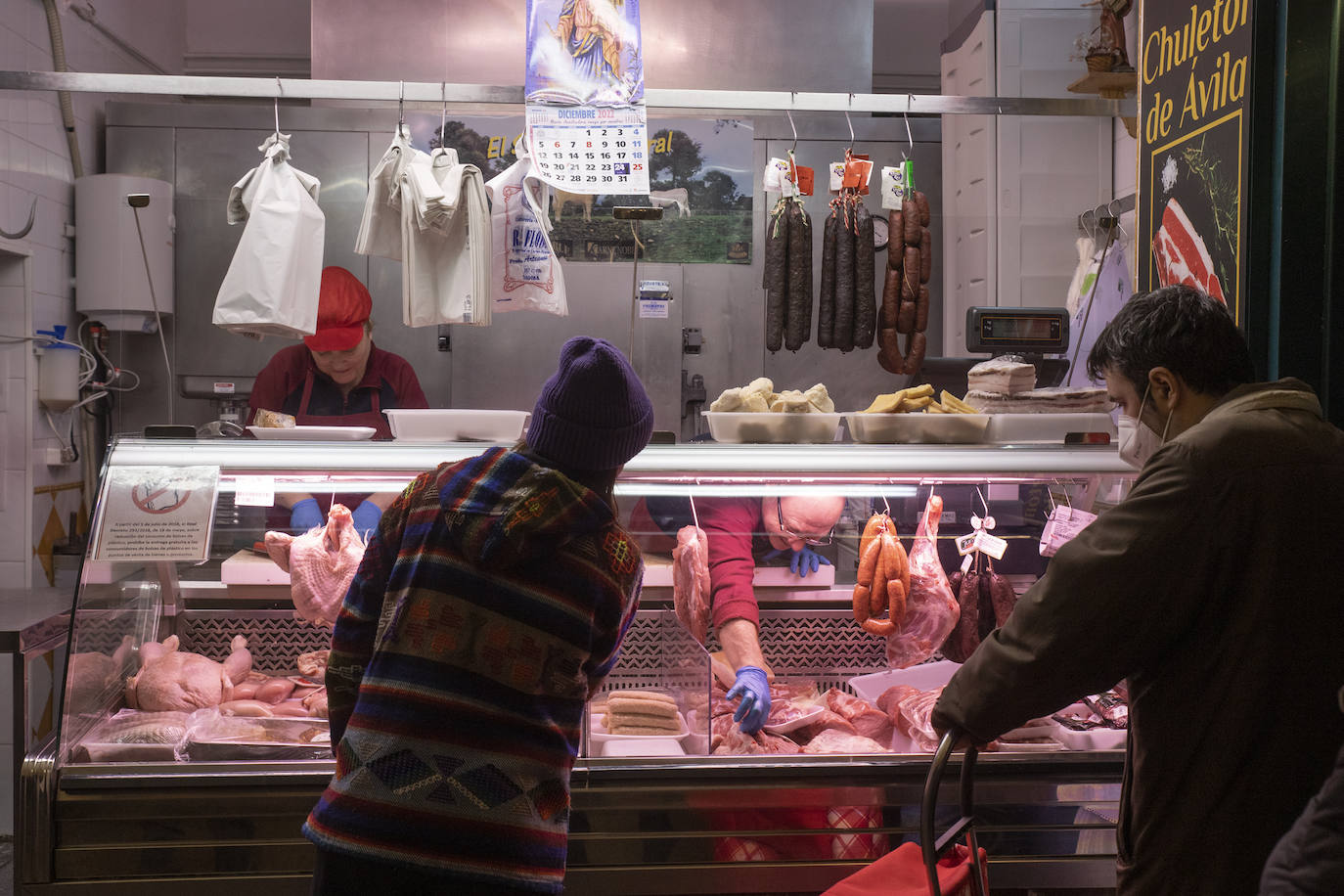 Las compras para la cena de Nochebuena en Córdoba, en imágenes