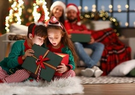 Síndrome del niño hiperregalado: en qué consiste y cómo evitar que tus hijos lo sufran esta Navidad