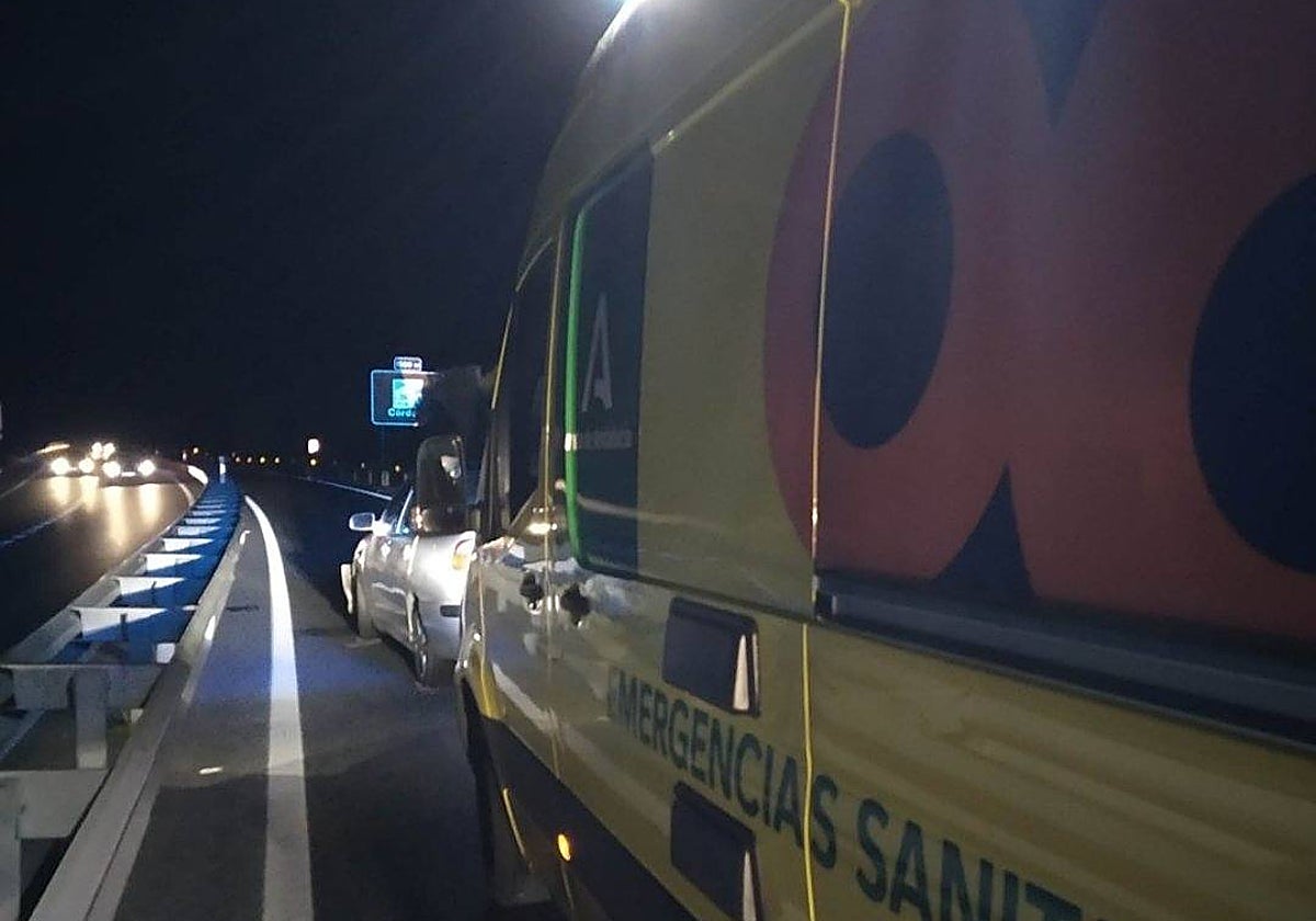 Accidente en Córdoba | Dos personas trasladadas al Reina Sofía tras sendas colisiones