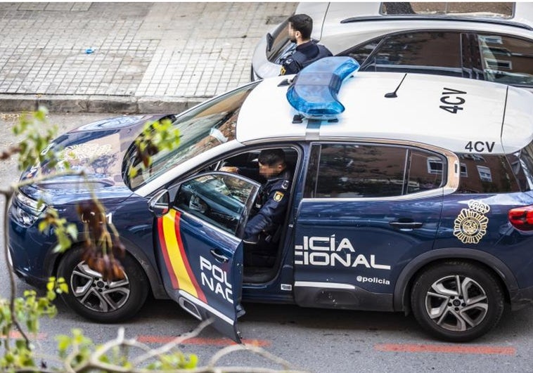 Investigan el apuñalamiento de un joven de madrugada en una zona de ocio de Alicante