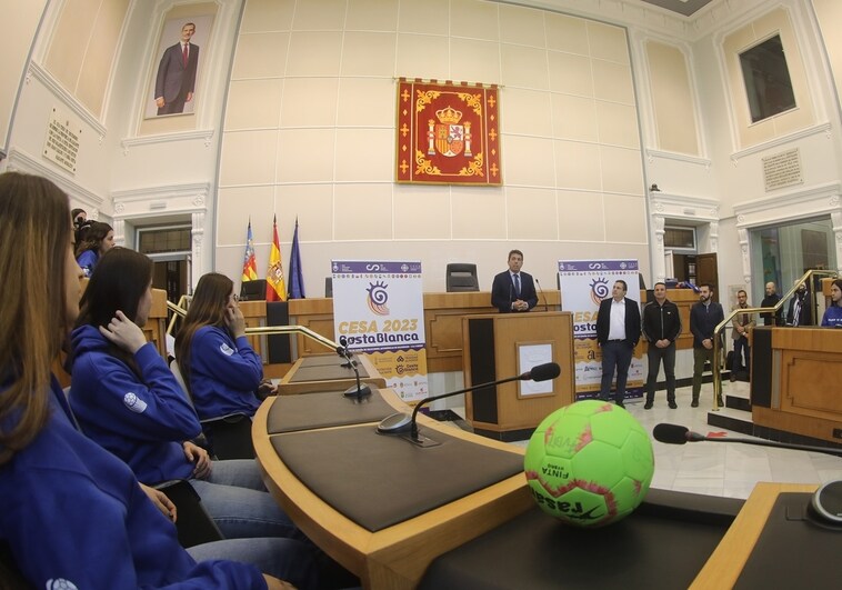 La provincia de Alicante acoge en enero el Campeonato de Selecciones Autonómicas de Balonmano con el respaldo de la Diputación