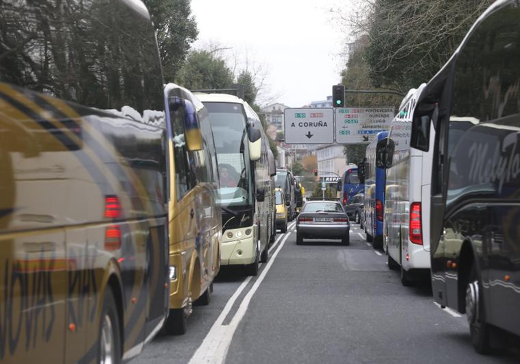 La Xunta extiende el descuento del 50% al transporte público por carretera