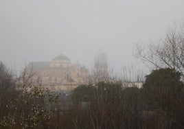 El tiempo en Córdoba | Brumas y cielos nubosos para comenzar el último fin de semana del año