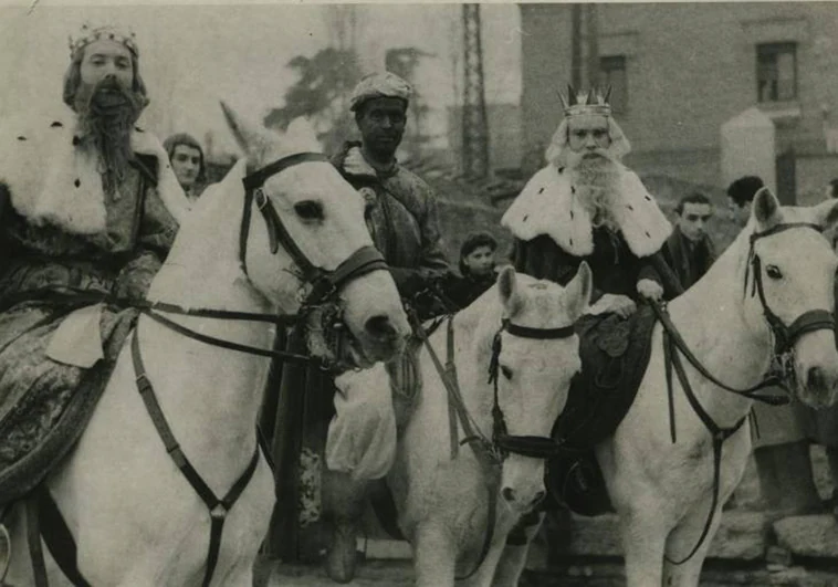 Así fue la primera Cabalgata de Reyes que salió del Retiro en 1915