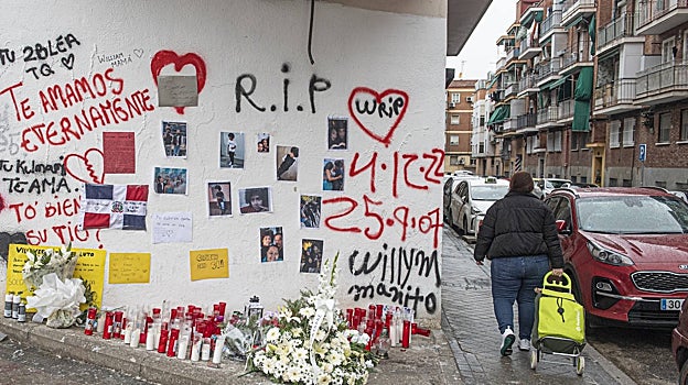 Mural en recuerdo de William, asesinado en Villaverde hace tres semanas