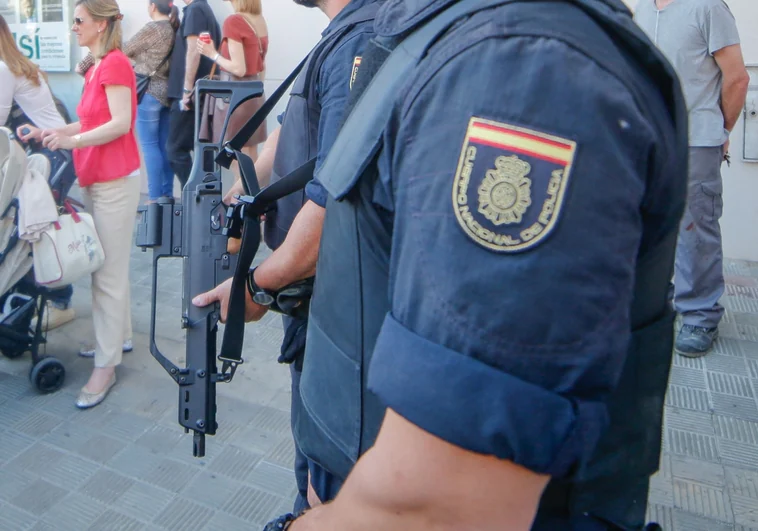 La Policía Nacional renueva los antiguos revólveres por nuevas pistolas subcompactas de precisión