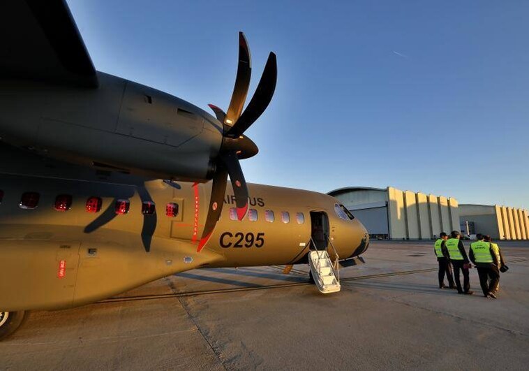 Defensa comprará 14 aviones tras quedarse sin patrulla marítima
