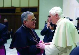 Las campanas de la diócesis tocan en señal de duelo por Benedicto XVI