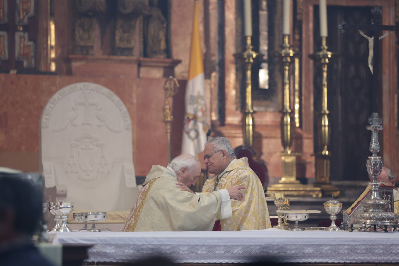 En imágenes, la misa de la solemnidad de Santa María en la Catedral de Córdoba