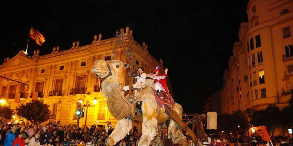 Horario de la Cabalgata de Reyes de Valencia 2023 llegada a la Marina y nuevo recorrido oficial Horario de la Cabalgata de Reyes de Valencia 2023 llegada a la Marina y nuevo recorrido oficial