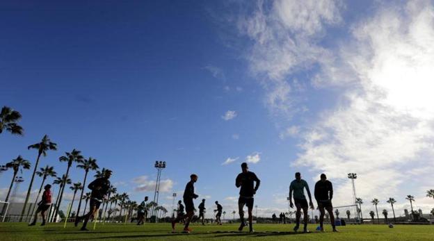 El Córdoba CF, desde el fondo hacia el cielo