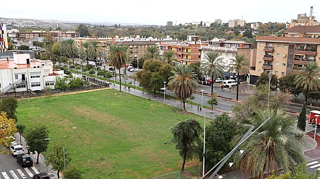 Solar del Pabellón de la Juventud