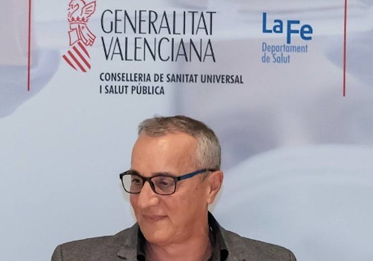 El CECOVA pide a les Corts Valencianes que corrija el término erróneo ATS que aún usa para denominar a las enfermeras y a los enfermeros