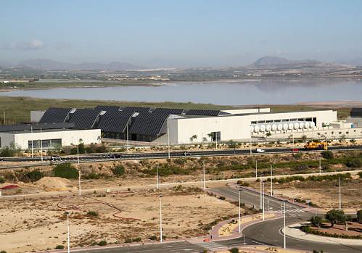 Una desaladora investigada en el caso Aquamed