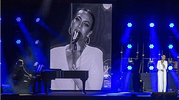 La cantante Mónica Naranjo, durante un concierto.