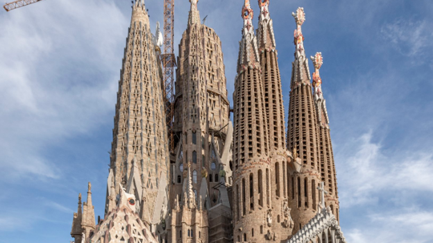 Imagen después - La espectacular evolución de la Sagrada Familia de Barcelona en 5 años