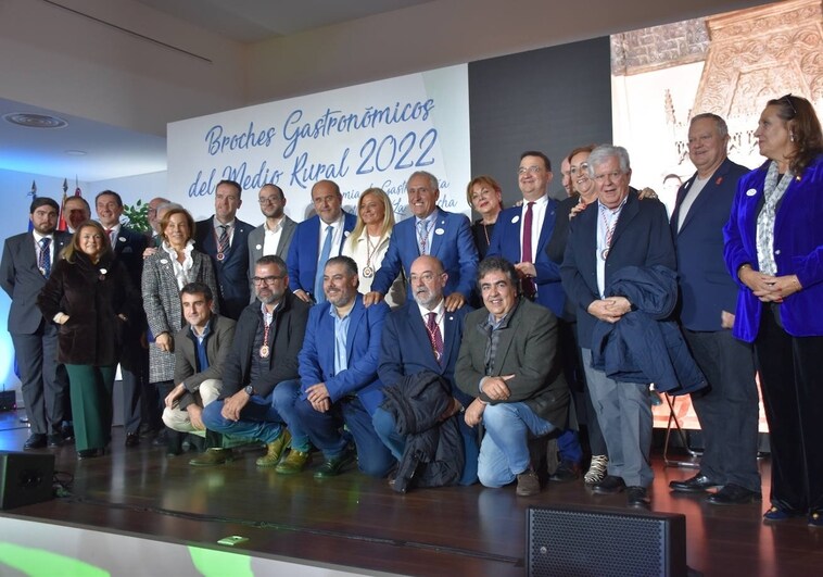 En imágenes: La entrega de los 'Broches de Oro 2022 'de la Academia de Gastronomía de Castilla-La Mancha