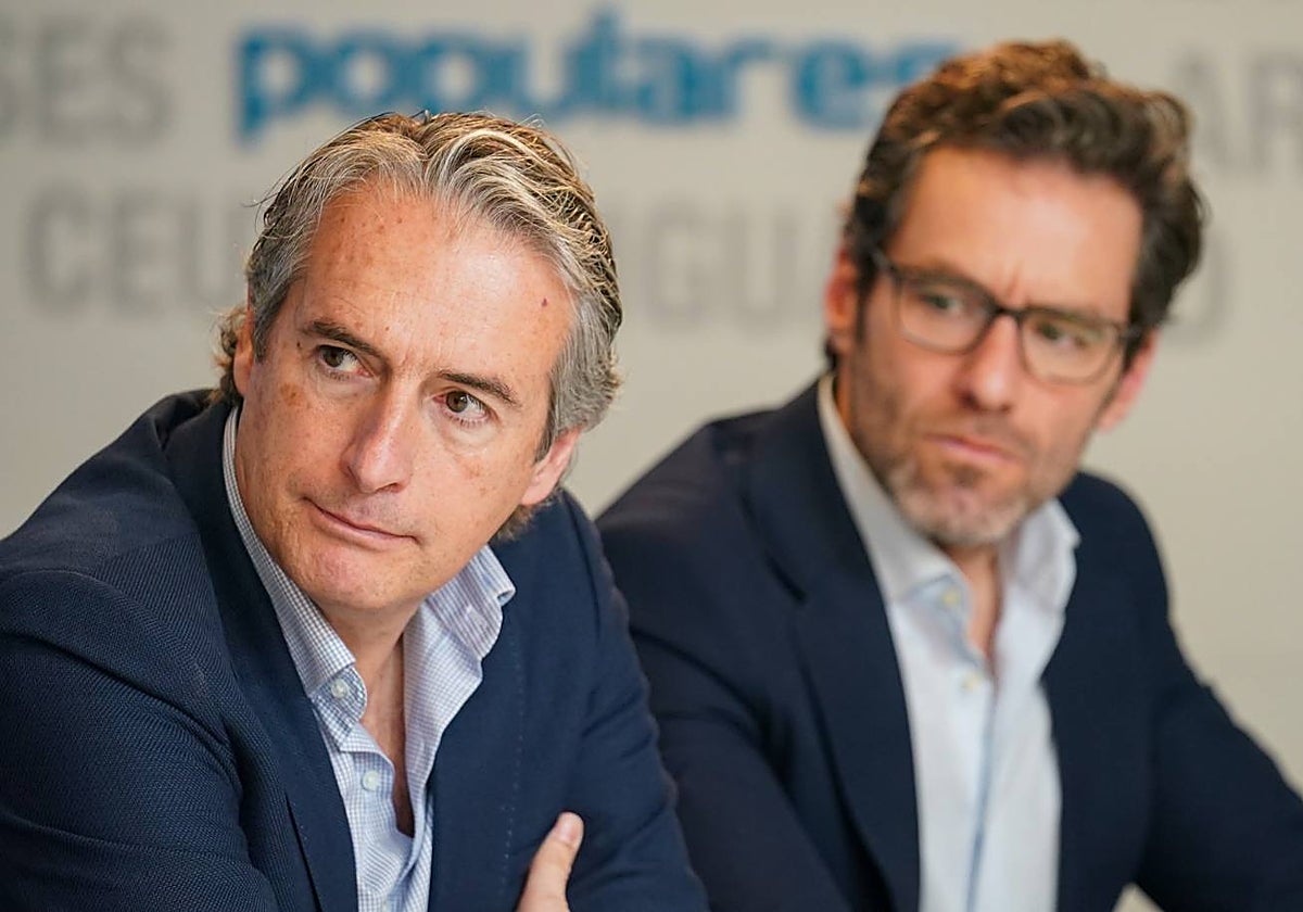 Íñigo de la Serna y Borja Sémper, en la reunión del comité de campaña del PP