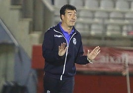 Rafael Escobar, un técnico cordobés en el banquillo de la Balompédica Linense